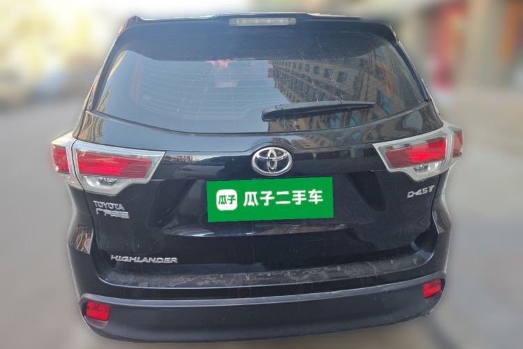 Used Toyota Highlander 2015 2.0T Two-Wheel Drive Elite Edition 7 Seats Rear