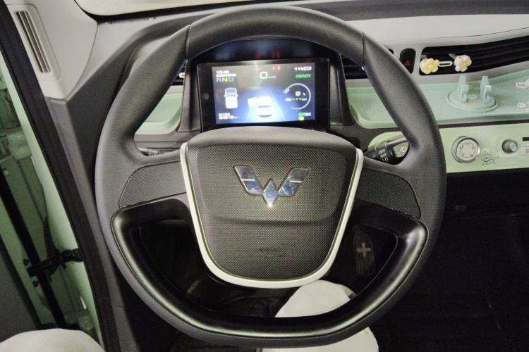 Used Wuling Hongguang MINIEV 2021 Macaron Fashion Model Lithium Iron Phosphate
