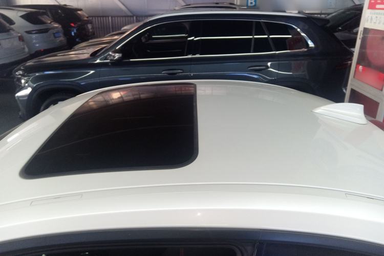 Used BMW 2 Series (Import) 2018 220i Sport Design Package
