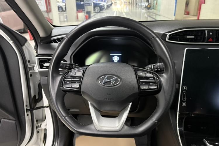 Used Hyundai ix25 2020 1.5L CVT GLS Smart Model
