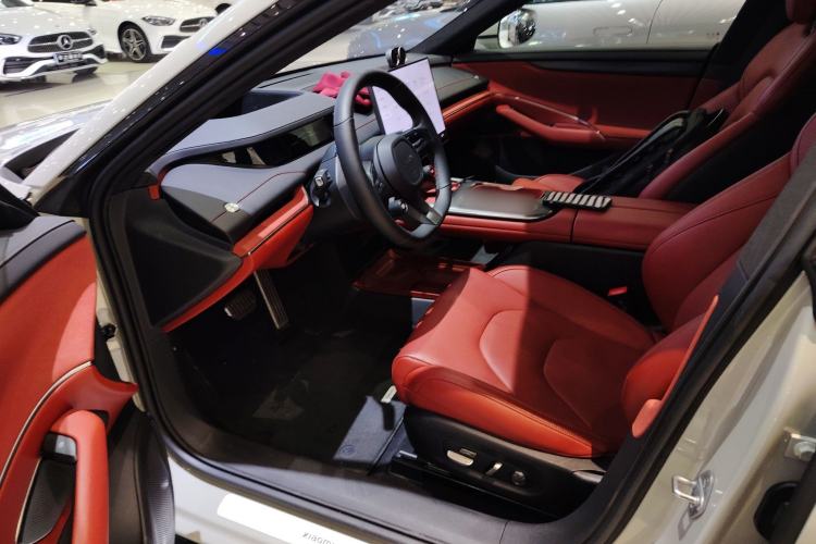 Used Xiaomi Auto SU7 2024 Four-Wheel Drive Ultra-Long Range Advanced Intelligent Driving Max Edition Left Front Seat