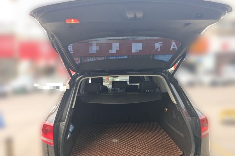 Used Volkswagen Touareg 2017 3.0 TSI Touareg Edition Trunk