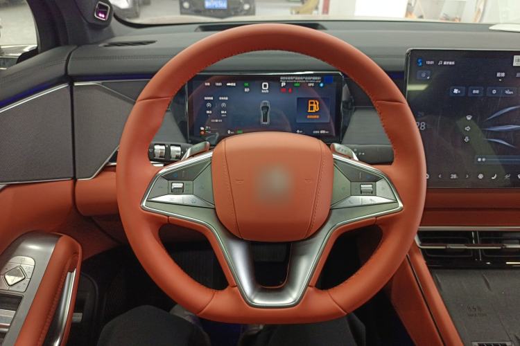 Used BYD Tang L 2025 DM 175KM Drone Player Edition