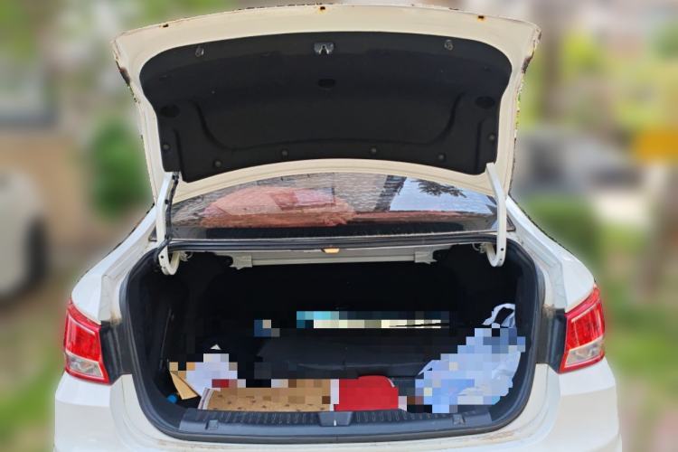 Used Haima Fumei 2015 1.5T Automatic Prestige Model Trunk