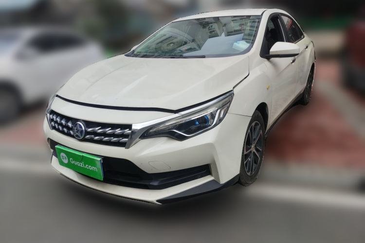 Used Venucia D60 2019 100 000-Yuan Glory 1.6L XE CVT Chenxiang Edition China VI Standard