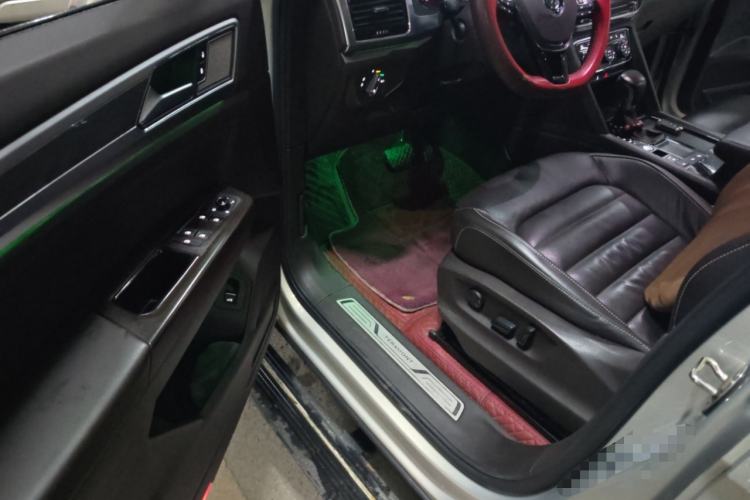 Used Volkswagen Teramont 2019 330TSI Two-Wheel-Drive Luxury Edition China VI Standard
