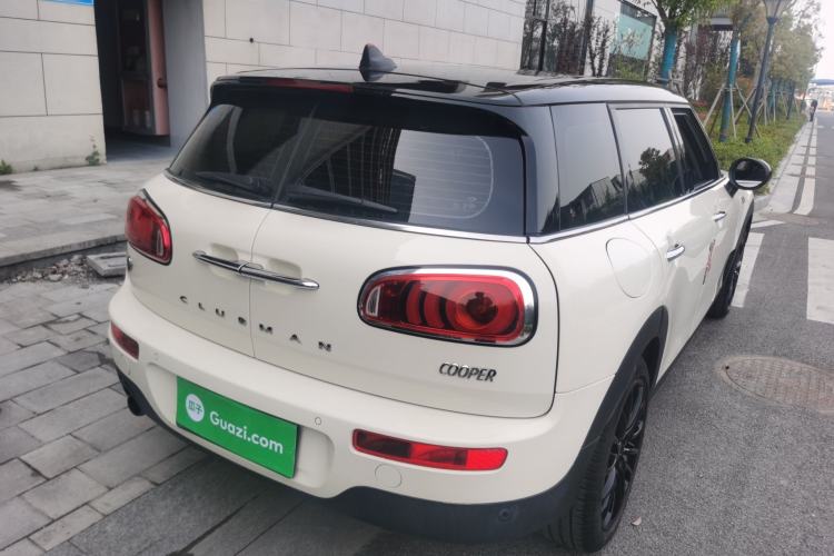 Used MINI Clubman 2018 1.5T COOPER Classic Edition Rear Right 45 Deg