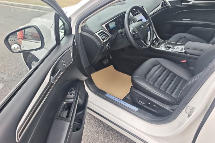 Used Ford Mondeo 2020 EcoBoost 180 Stylish Model
