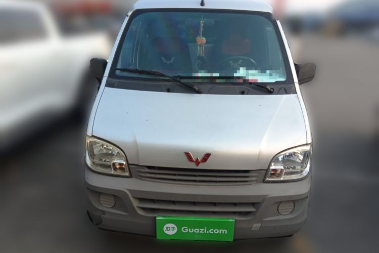 Used Wuling Zhiguang 2020 1.2L Van Utility Model China VI Emission Standard 2 Seats LSI