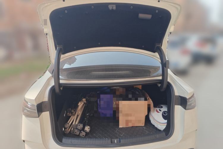 Used BYD Seal 06 New Energy 2025 DM-i Smart Drive 80KM Luxury Model Trunk