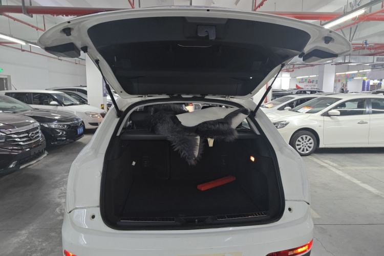 Used Zotye SR7 2017 1.5T CVT Cube Dream Edition