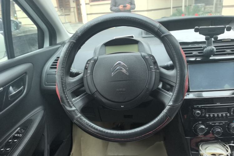 Used Citroen C-Quatre 2014 VTS Version 1.6L Manual - Premium Model Steering Wheel