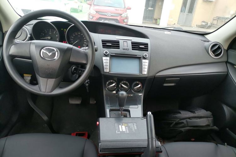 Used Mazda Mazda 3 2015 Sedan 1.6L Automatic Comfort Model