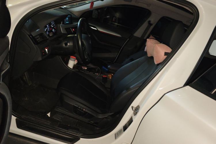 Used BMW X1 2019 sDrive18Li Fashion Model Left Front Seat