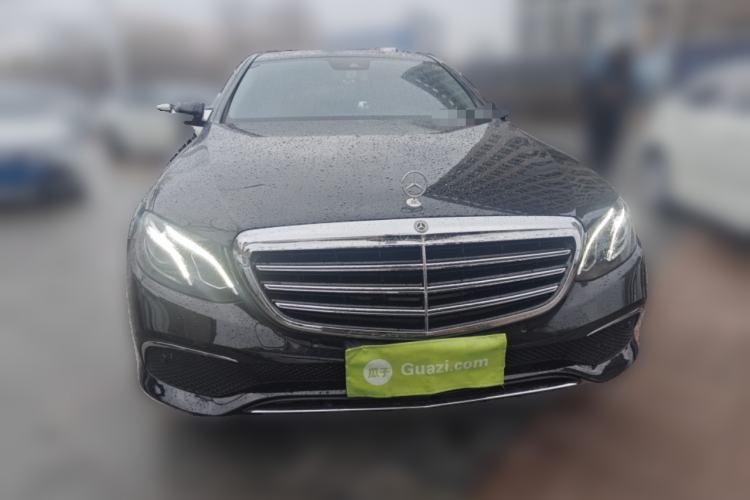 Used Mercedes-Benz E-Class 2016 E 300 L Sporty and Stylish Model
