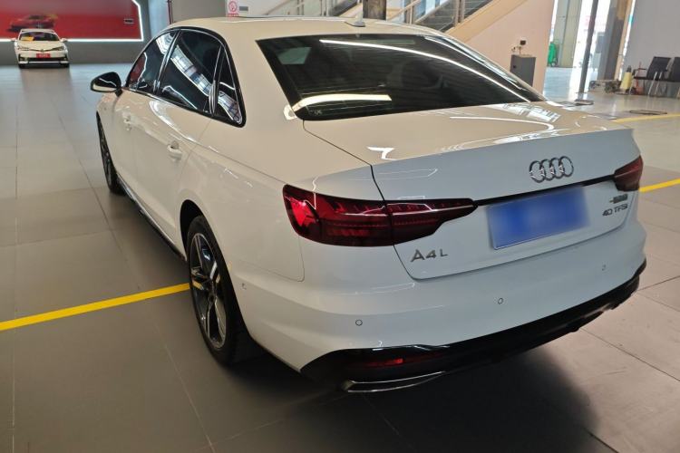 Used Audi A4L 2022 40 TFSI Luxury Dynamic Model