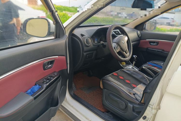 Used HYOSOW H2 2015 1.5L AMT Luxury Version BJ415C
