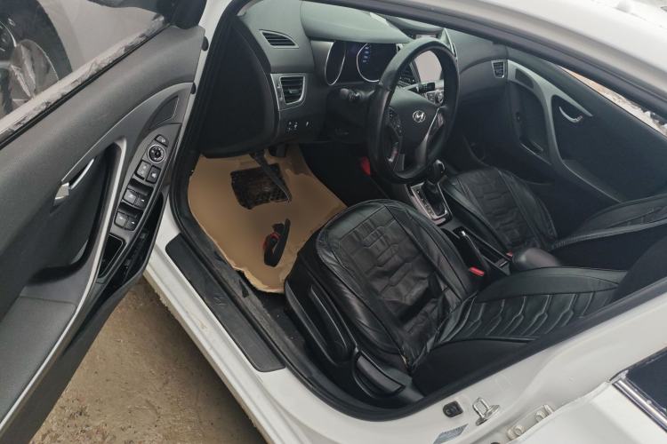 Used Hyundai Elantra (5th Generation / Langdong) 2016 1.6L Automatic Prestige Model