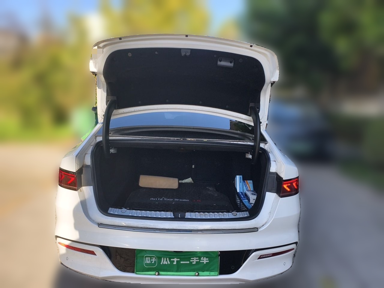 BYD Qin PLUS 2024 HONOR Edition DM-i 55KM Leading Model — снимка 19