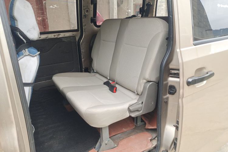 Used Wuling Rongguang V 2018 1.5L Practical Version