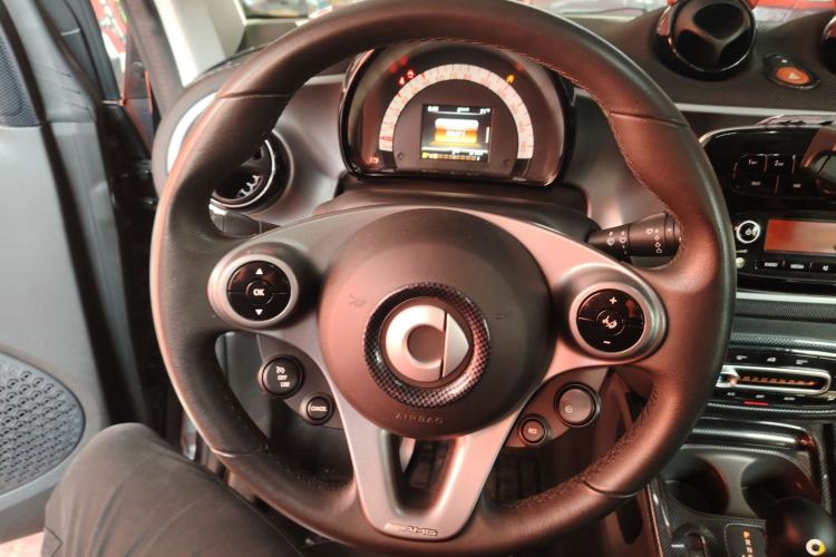Used smart fortwo 2018 1.0L 52kW Hardtop Passion Edition China V Standard
