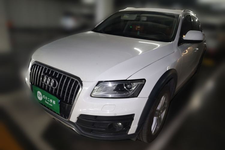 Used Audi Q5 2017 Plus 40 TFSI Technology Model