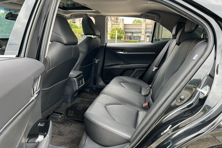 Used Toyota Camry 2022 2.0GVP Premier Edition