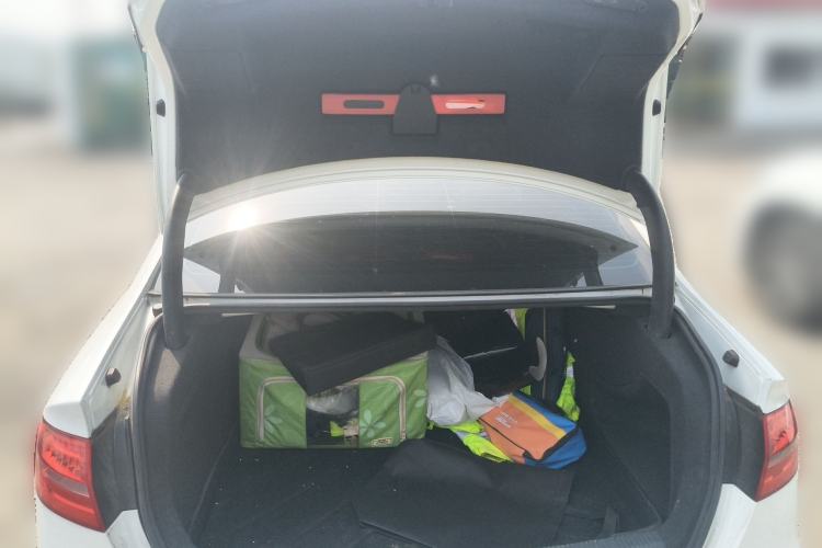 Used Audi A4L 2013 35 TFSI Automatic Standard Model Trunk