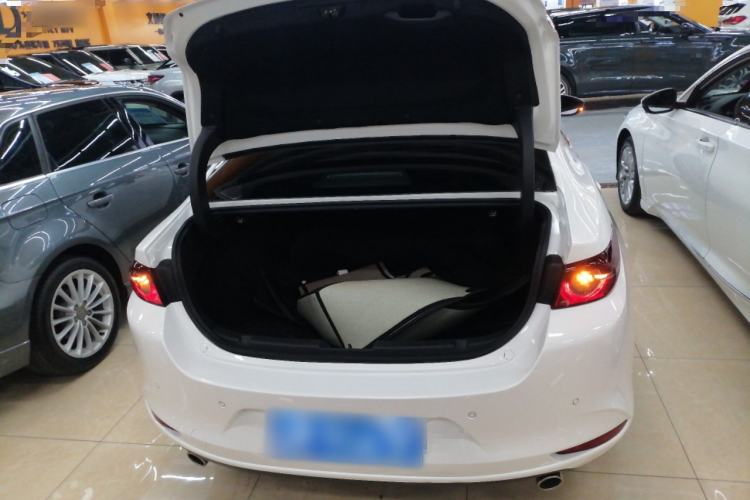 Used Mazda Mazda 3 Axela 2023 2.0L Automatic ZhiXuan Edition
