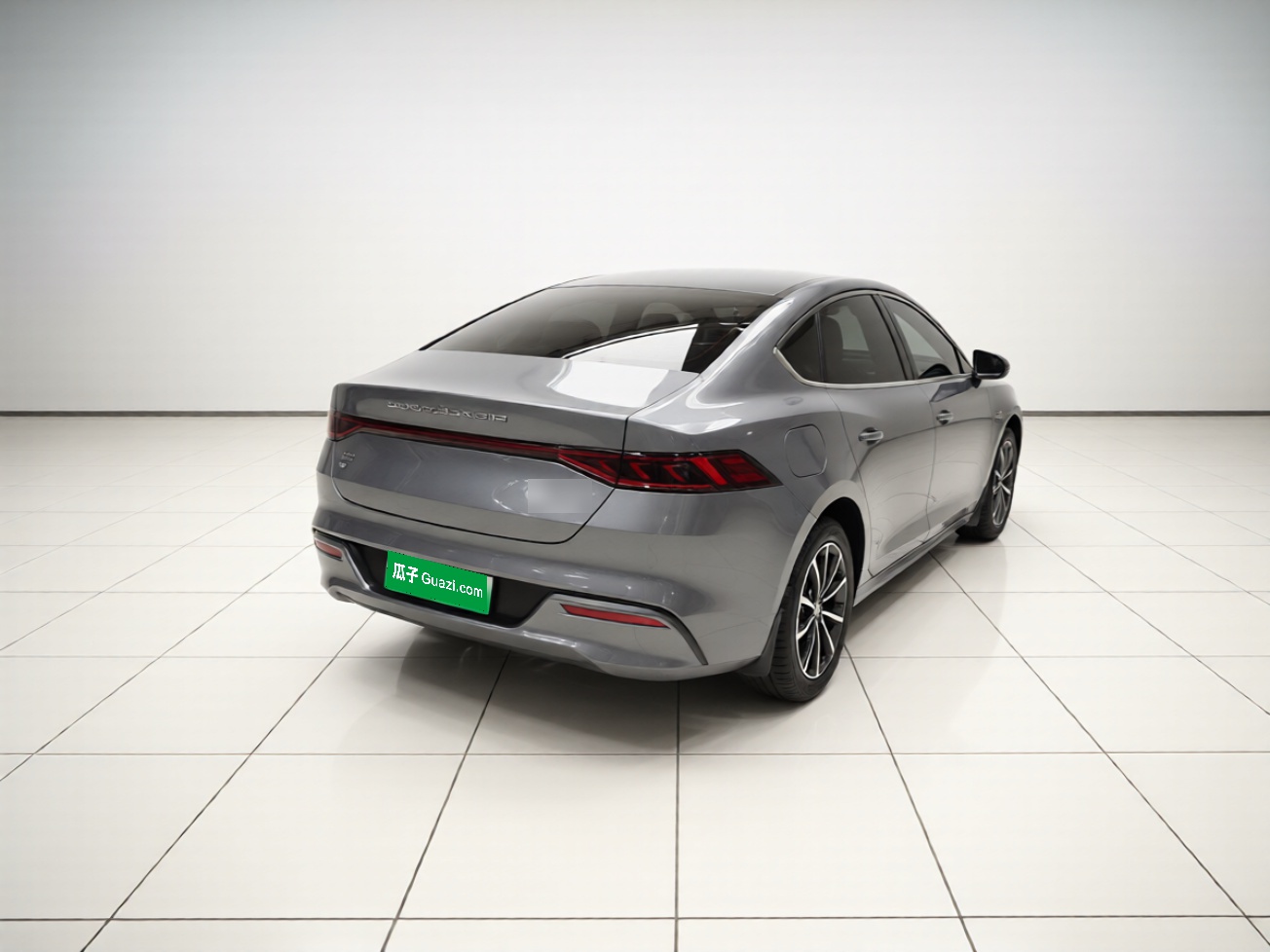 BYD Qin PLUS 2021 DM-i 55KM Prestige Model — снимка 6