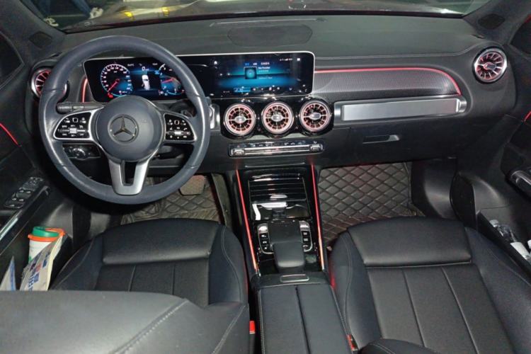 Used Mercedes-Benz GLB 2020 GLB 200 Dynamic Edition
