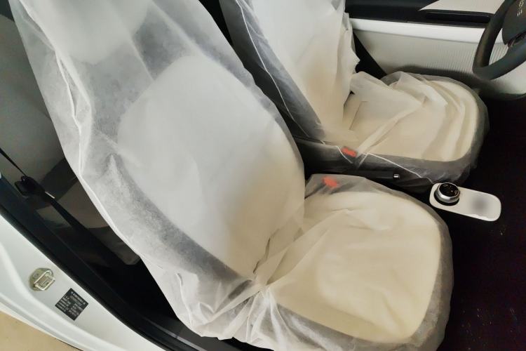 Used Geely Galaxy Panda 2025 210 km – Yuanqi Bear Right Front Seat