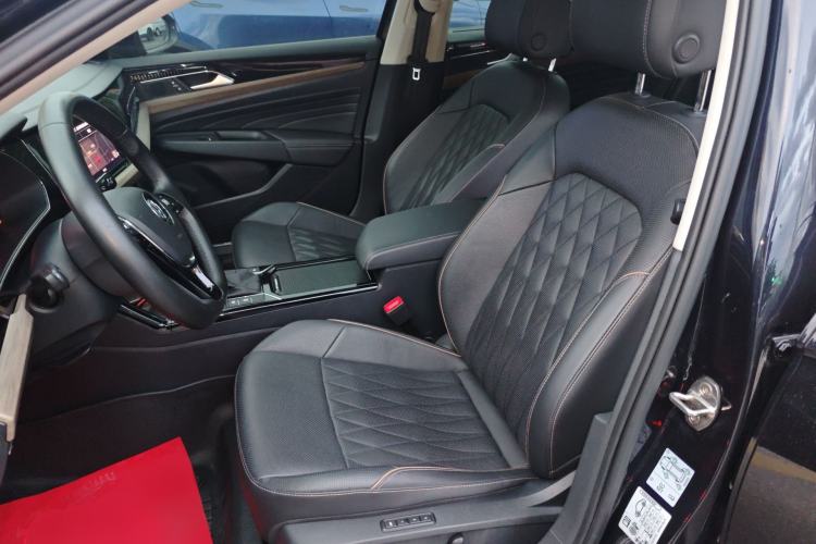 Used Volkswagen Passat 2019 330TSI Luxury Edition China V Standard Left Front Seat