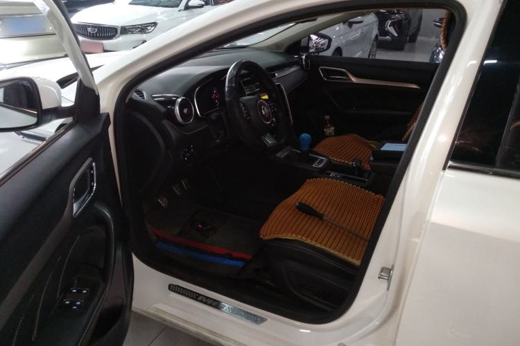 Used MG 6 2017 20T Manual Luxury Smart Connect Version China V Standard