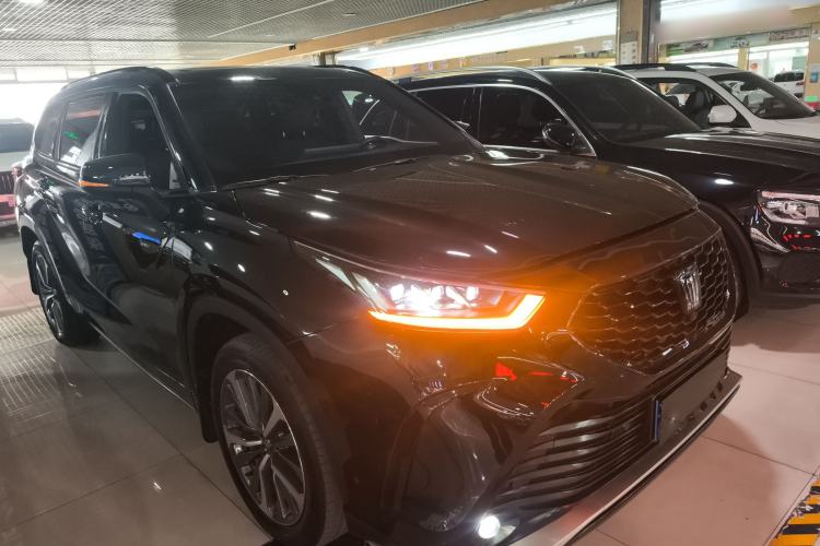 Used Toyota Crown Kluger 2024 2.5L HEV Four-Wheel Drive Premium Edition Front Right 45 Deg