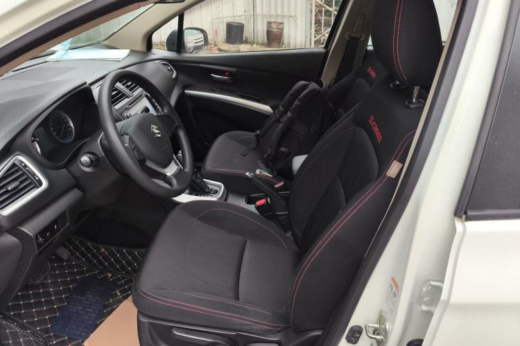 Used Suzuki S-Cross 2014 1.6L CVT Two-Wheel Drive Entry Model
