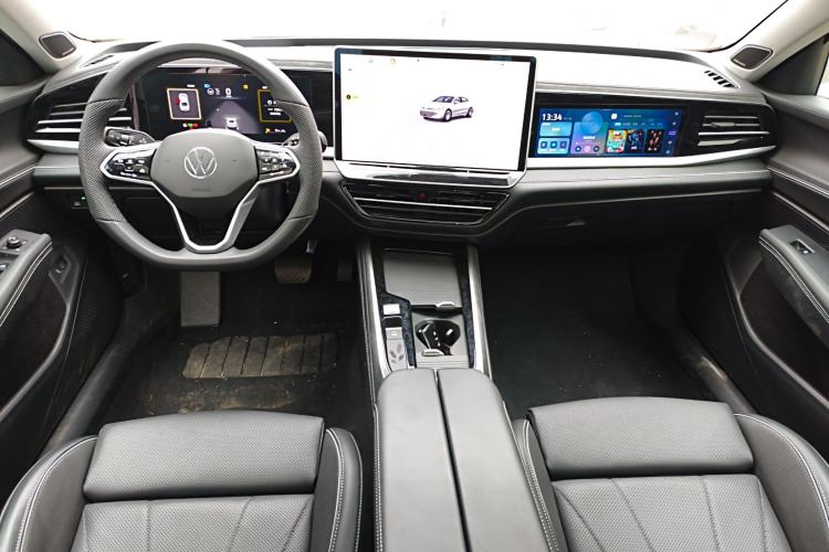 Used Volkswagen Passat 2025 Pro 380TSI Dragon Supreme Edition