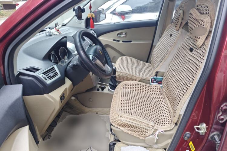 Used Jinbei Zhishang S30 2012 1.5L Elite Version
