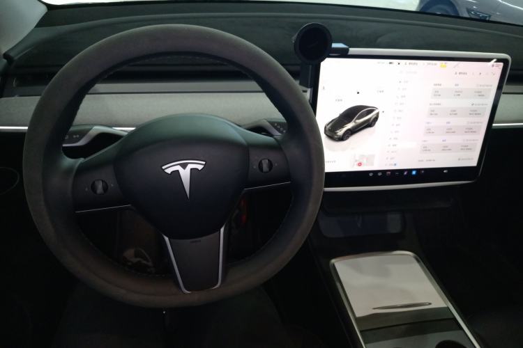 Used Tesla Model Y 2024 Rear-Wheel-Drive Version