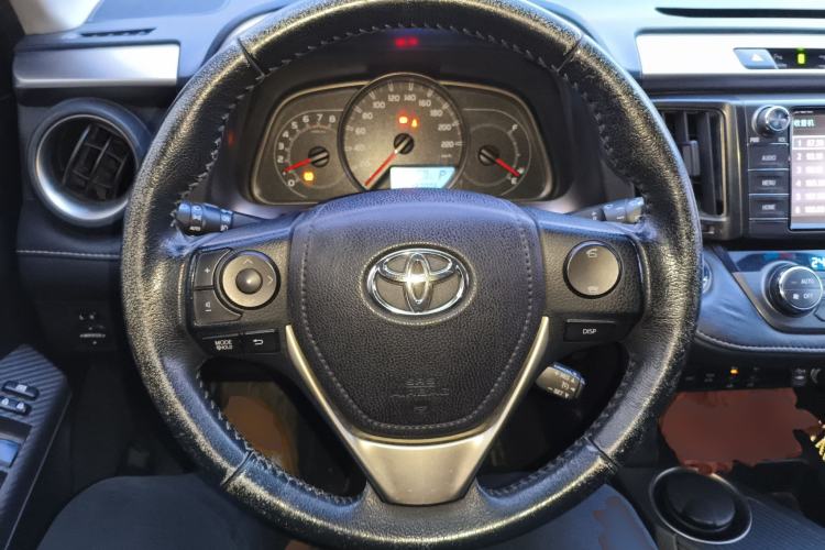 Used Toyota RAV4 2015 2.5L Automatic 4x4 Elite Edition