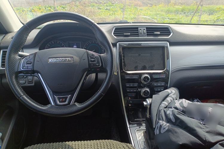 Used Haval H2 2015 1.5T Automatic Two-Wheel Drive Prestige Edition