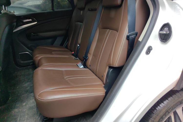 Used BYD Tang New Energy 2015 2.0T Four-Wheel-Drive Flagship Model Left Rear Seat