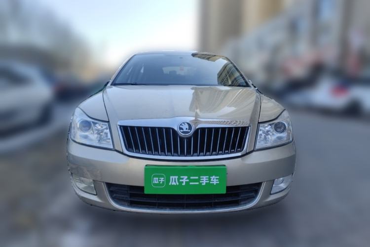 Used Skoda Octavia 2013 1.6L Automatic Yijie Edition Front