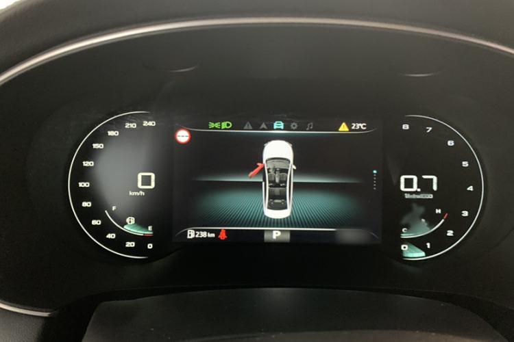 Used Roewe i6 MAX 2020 300TGI Automatic Cool & Stylish Skyroof Edition
