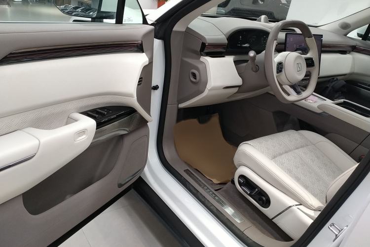 Used Zeekr 7X 2025 100kWh Long-Range All-Wheel Drive Intelligent Driving Version