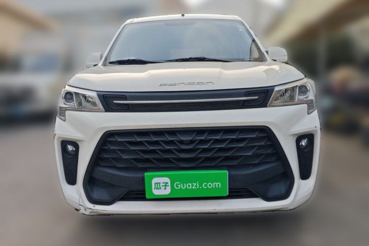 Used Dongfeng Fengon 380 2022 1.5L Comfort-Class Passenger Vehicle (Steel Spring) with 5 Seats
