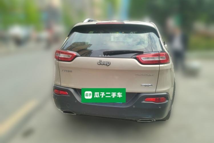 Used Jeep Cherokee 2016 2.4L Leading Edition Rear