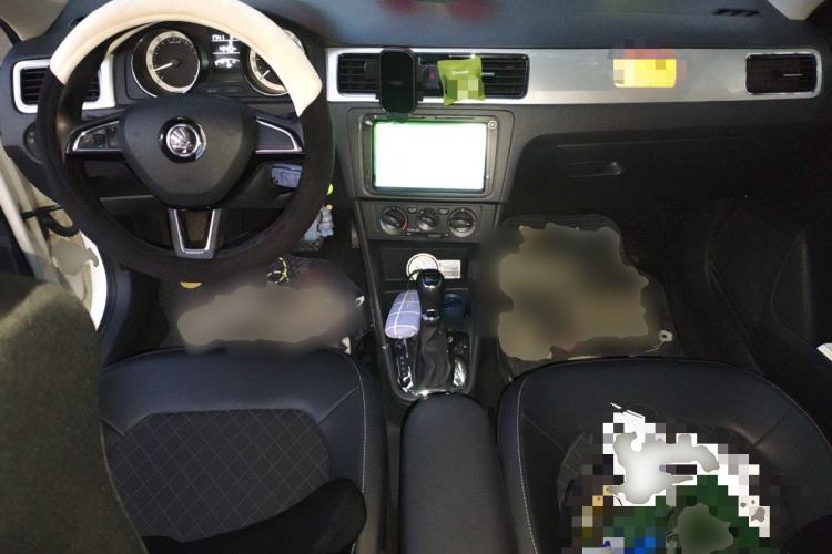 Used Skoda Rapid Spaceback 2018 1.6L Automatic Comfort Edition
