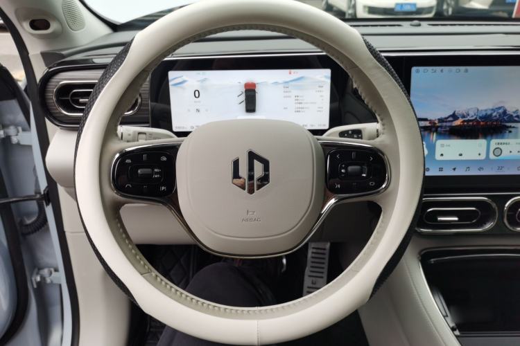 Used Leapmotor C11 2023 Pure Electric 500 Smart Edition Steering Wheel