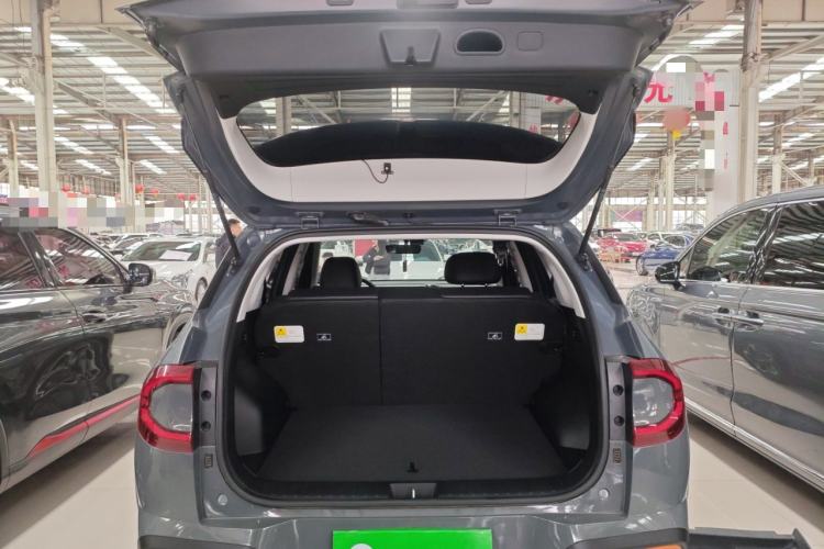 Used Hyundai ix35 2023 Musso 2.0L Deluxe Edition DLX
